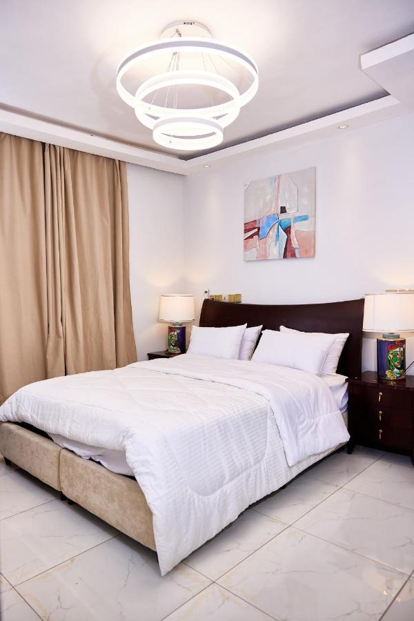 Residence Noumsi Yaoundé Esterno foto