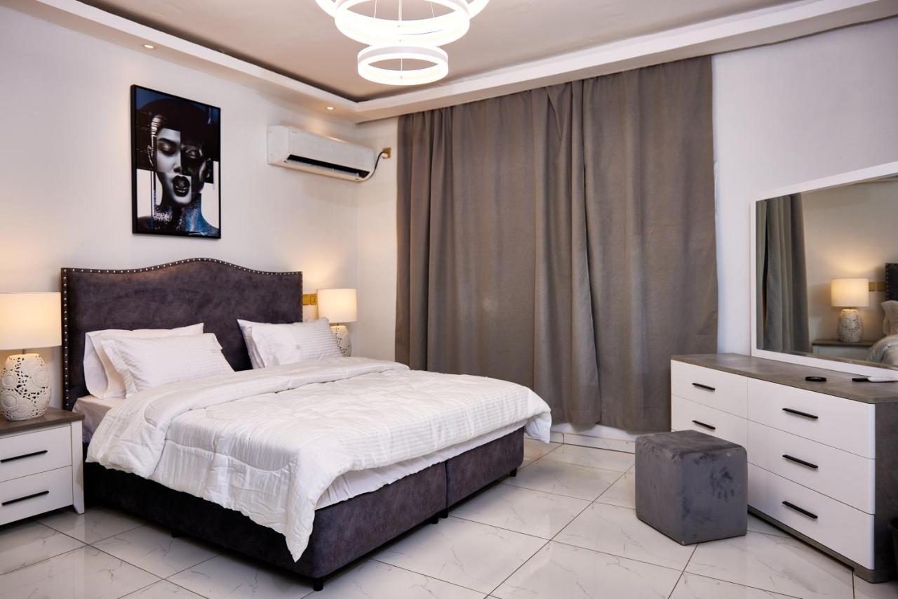 Residence Noumsi Yaoundé Esterno foto