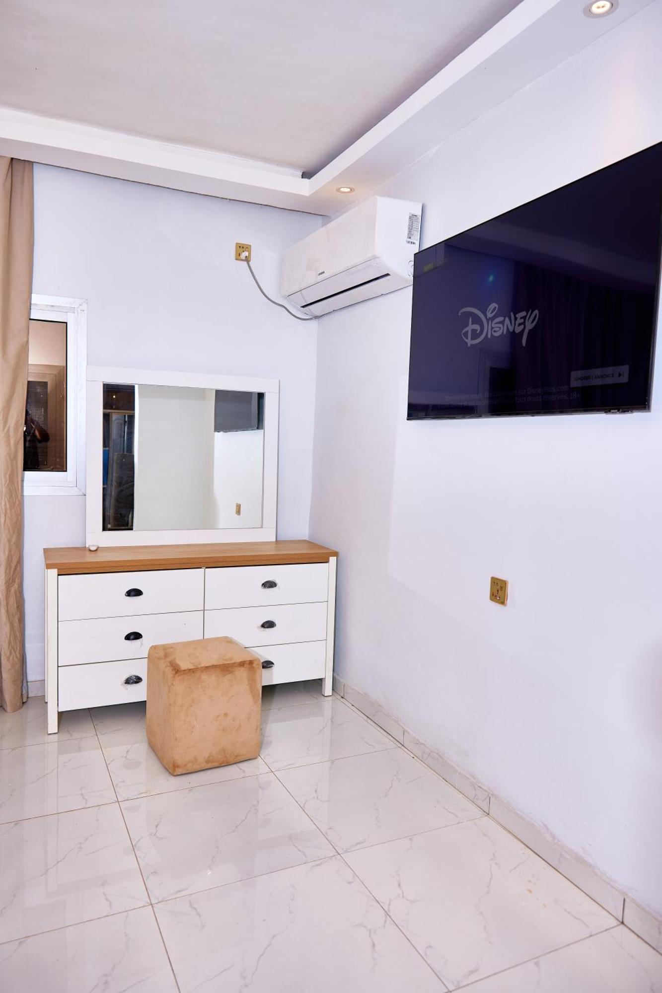 Residence Noumsi Yaoundé Esterno foto